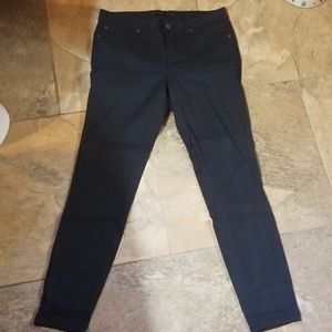 Prana Briann Pant